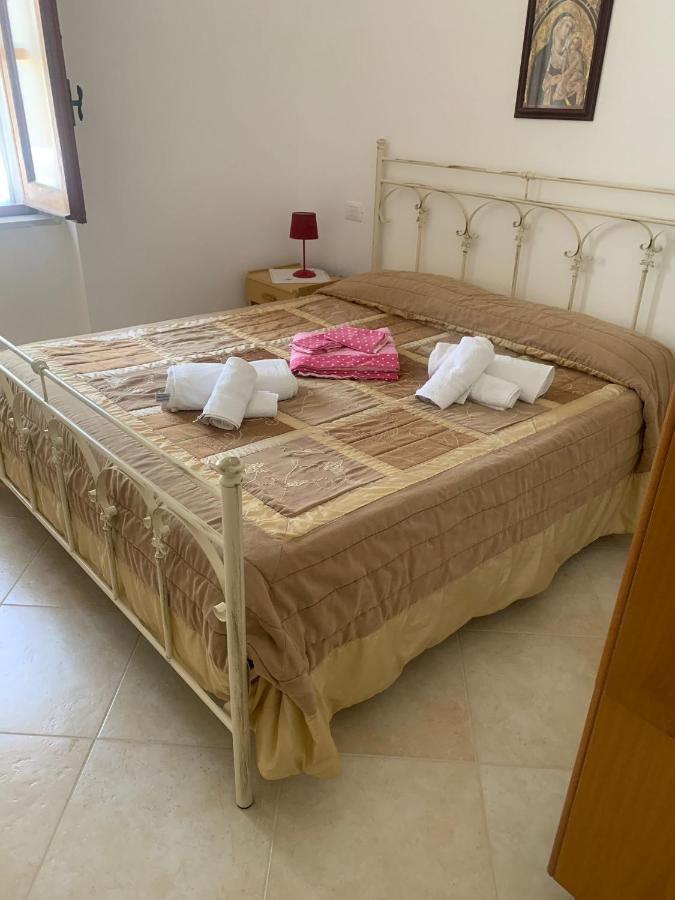 Villa Pineta San Menaio Bagian luar foto